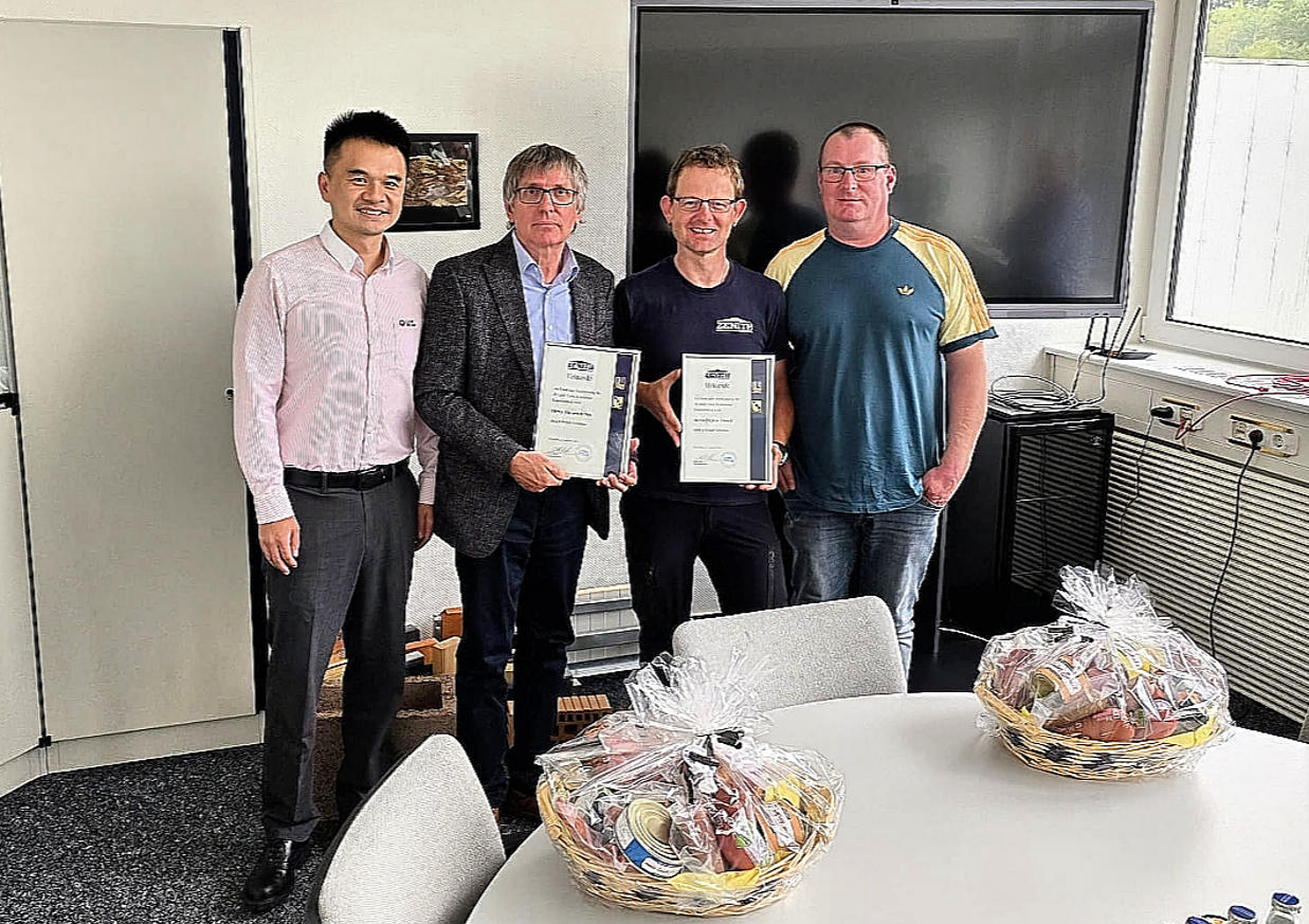 Χαιρετισμός στη χειροτεχνία Χαιρετισμός στην επιμονή